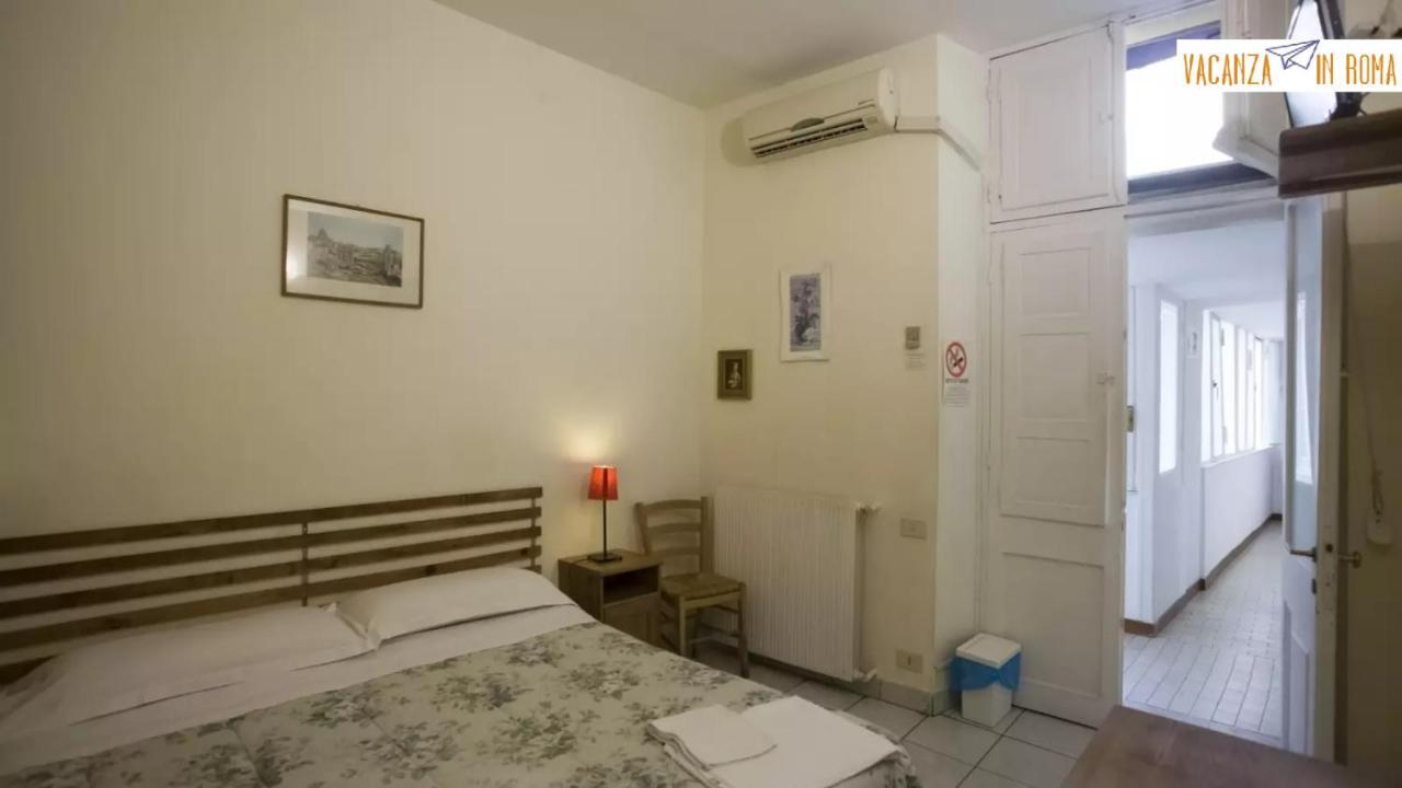 Al Pantheon Con Thomas Mann Bed & Breakfast Rome Luaran gambar
