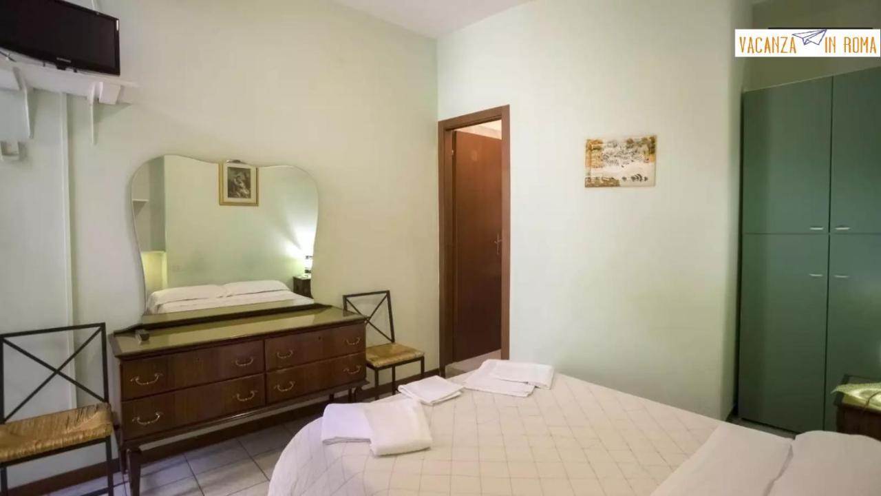 Al Pantheon Con Thomas Mann Bed & Breakfast Rome Luaran gambar